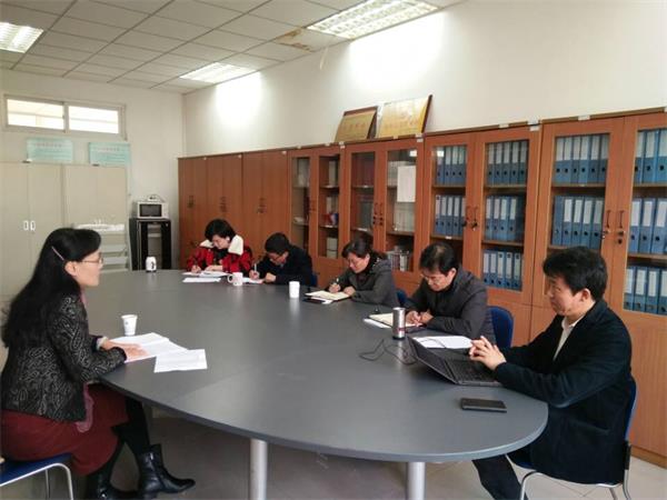 7022zz至尊国际召开统战工作专题学习会