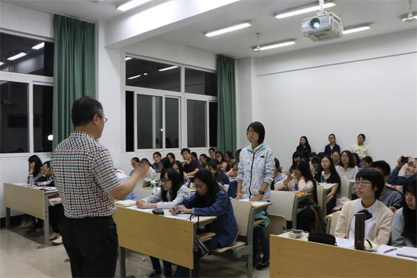 南京师范大学新闻与传播学院骆正林教授来公司讲学