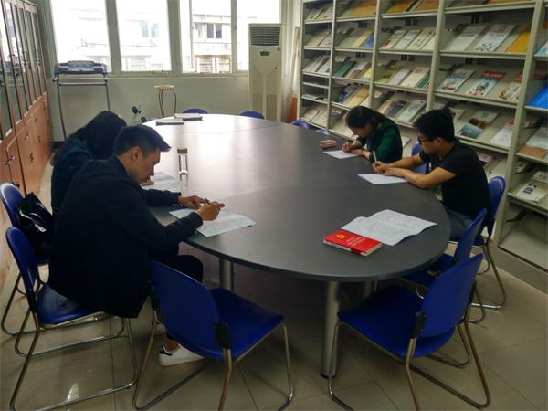 7022zz至尊国际研究生党支部举办“重温党章,提高党性”党章及党内法规知识考试活动